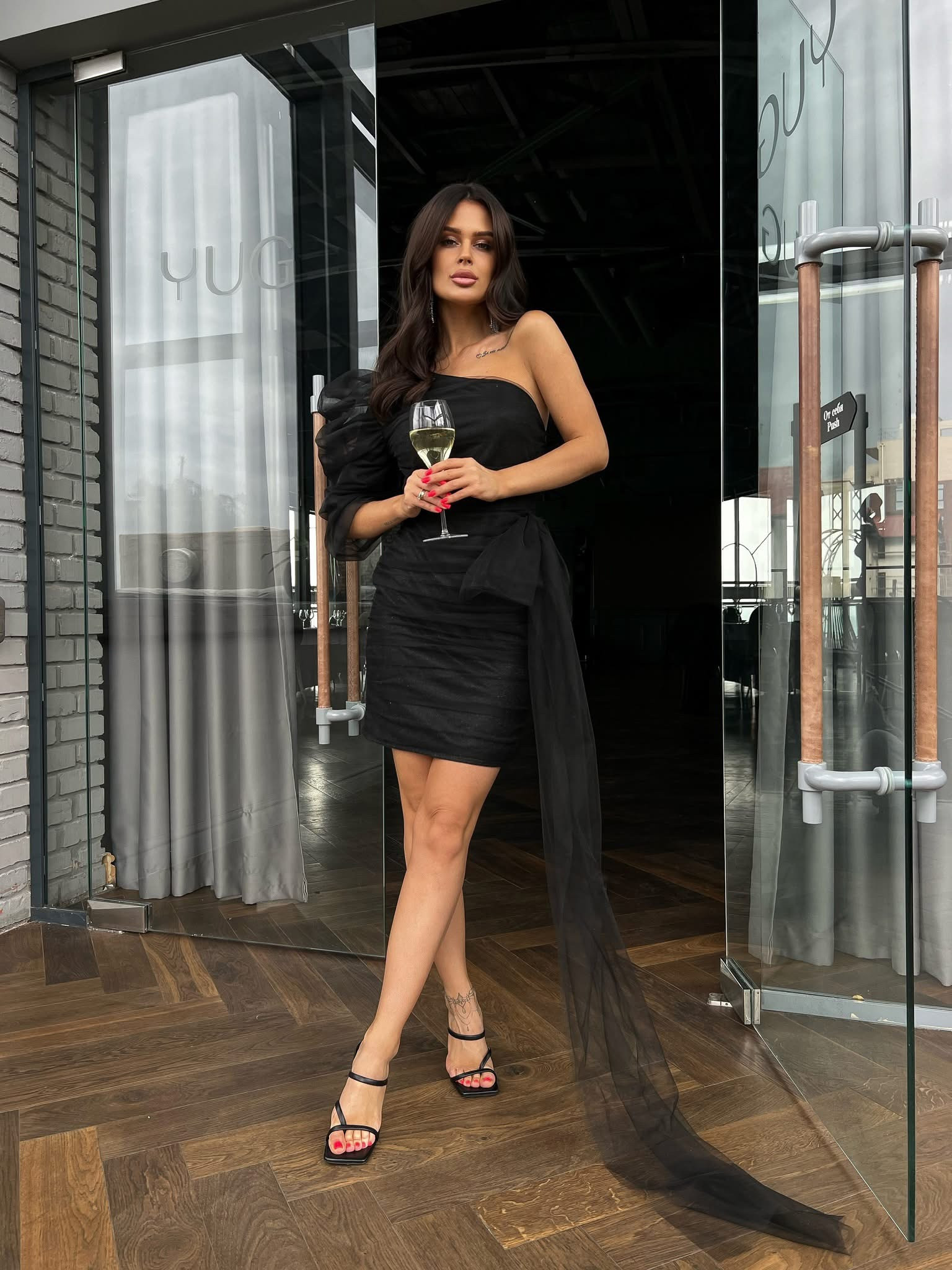 Dámske spoločenské šaty MONACO čierne