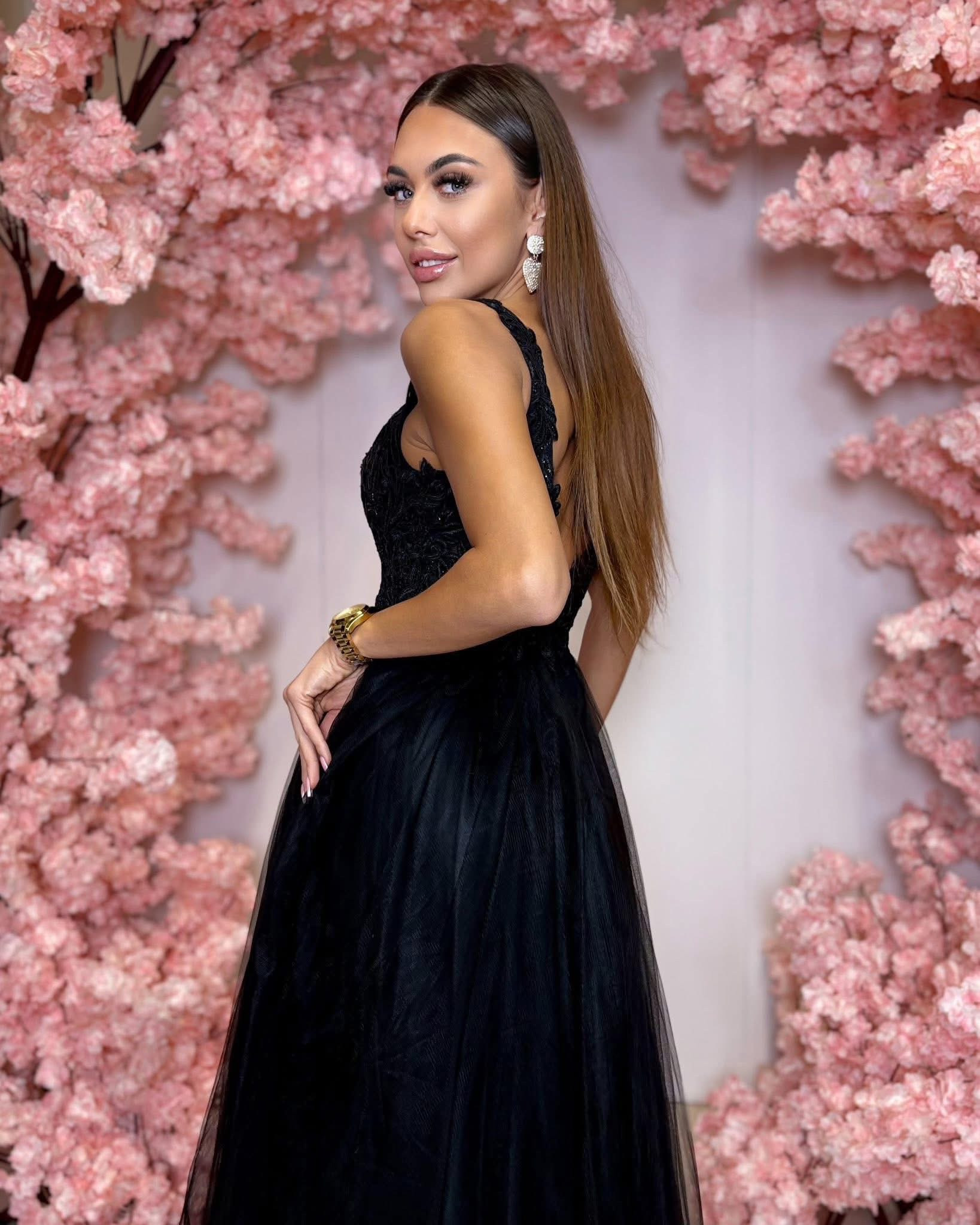 Dámske spoločenské šaty ZYNJA čierne