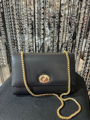 Kabelka čierna BORO