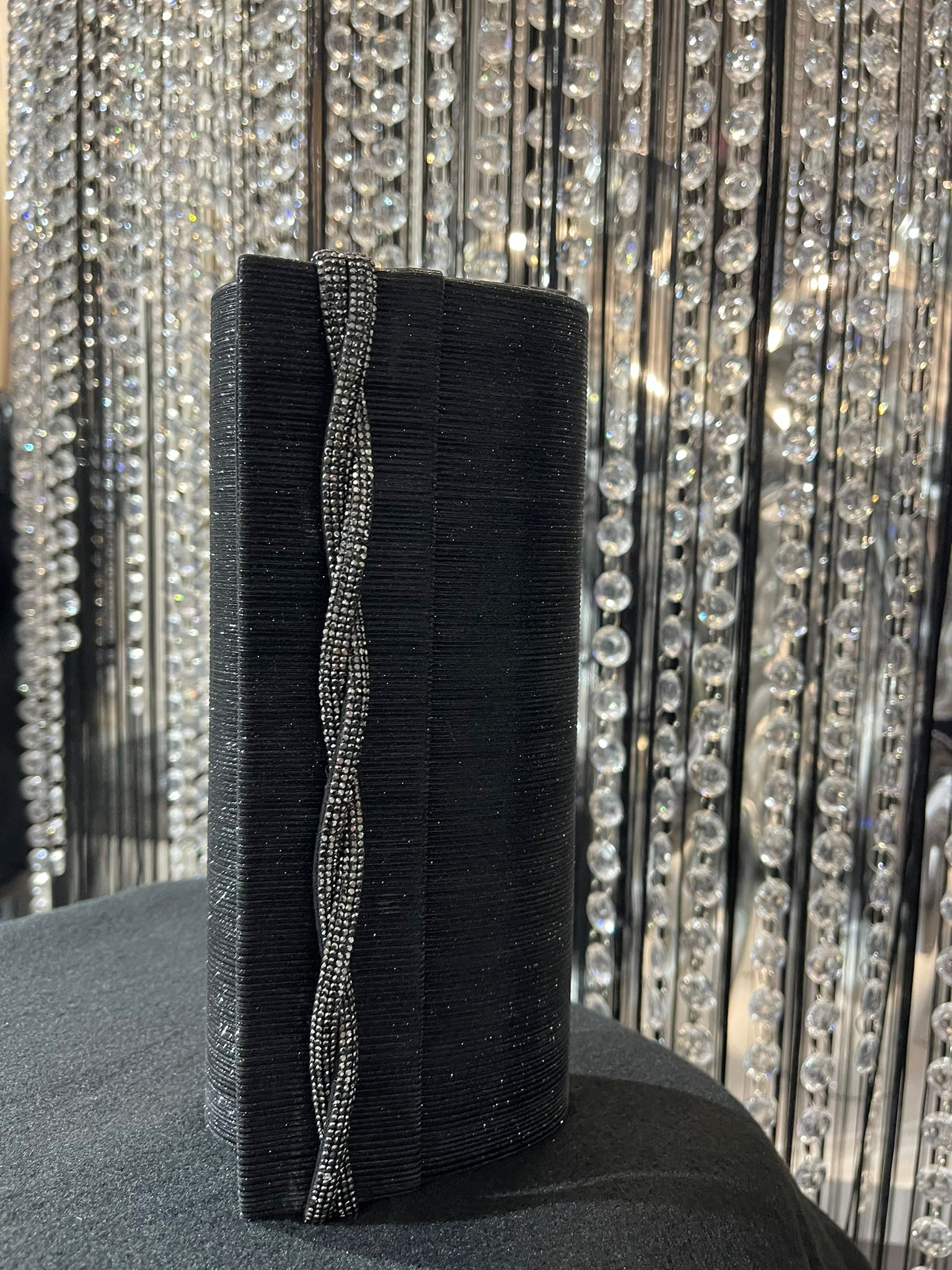 Kabelka spoločenská čierna 