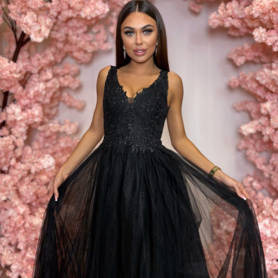 Dámske spoločenské šaty NELA čierne