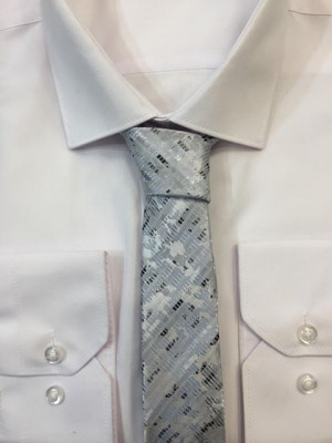 Sivá vzorovaná kravata 53
